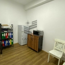 Продажа 2-комн квартиры на вторичном рынке ул Наличная,  д. 26,  к. 1