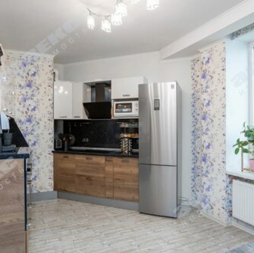 3-комн квартира ул Гастелло,  д. 16