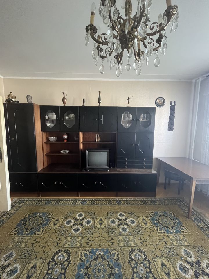 Продажа 3-комн квартиры на вторичном рынке Истринская улица, 10К2