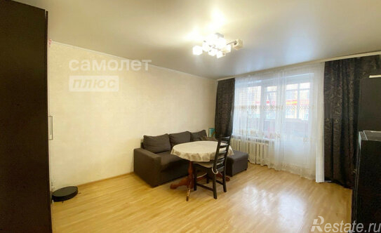 Продажа 3-комн квартиры на вторичном рынке Ольгино, Главная улица