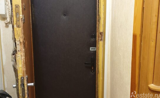 Продажа 1-комн квартиры на вторичном рынке ул 9 Мая,  д. 18