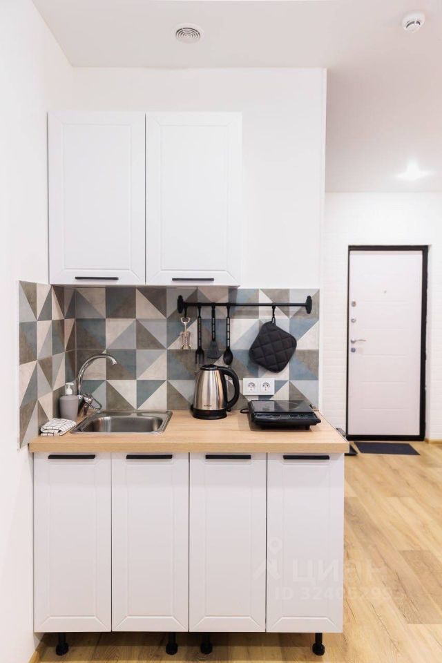 Продажа студии Тележная улица, 13В