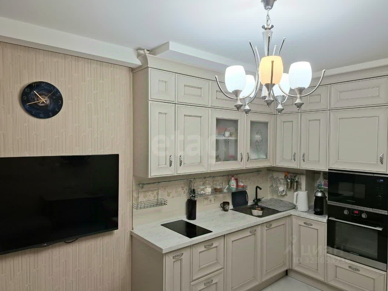 Продажа 2-комн квартиры на вторичном рынке Тайнинская улица, 9