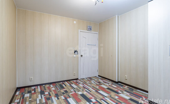 Продажа 3-комн квартиры на вторичном рынке Мурино г, Петровский б-р,  д. 2 к3