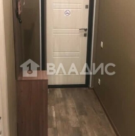 Продажа 3-комн квартиры на вторичном рынке Смольная улица