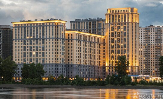 Продажа 3-комн квартиры на вторичном рынке Октябрьская наб,  д. 42