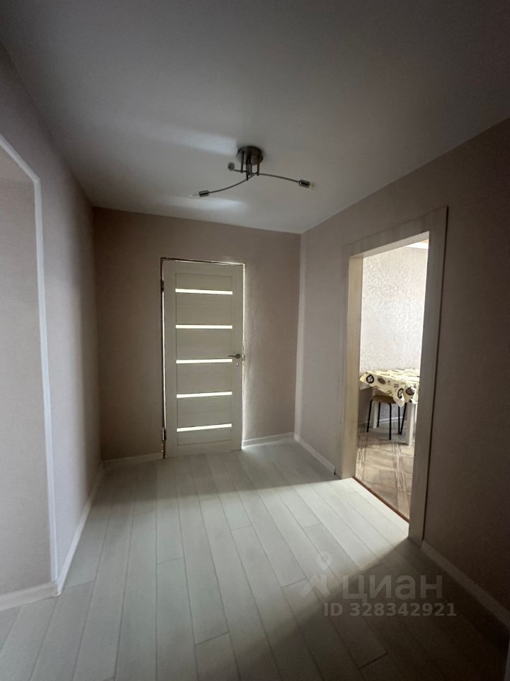 Продажа 2-комн квартиры на вторичном рынке Щелково, Краснознаменская улица, 17к2