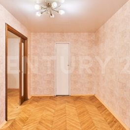 Продажа 2-комн квартиры на вторичном рынке Среднерогатская улица,  д. 20