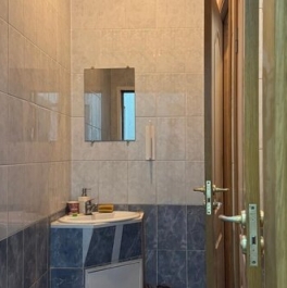 Продажа 5-комн квартиры на вторичном рынке Коллонтай ул,  д. 17,  к. 3