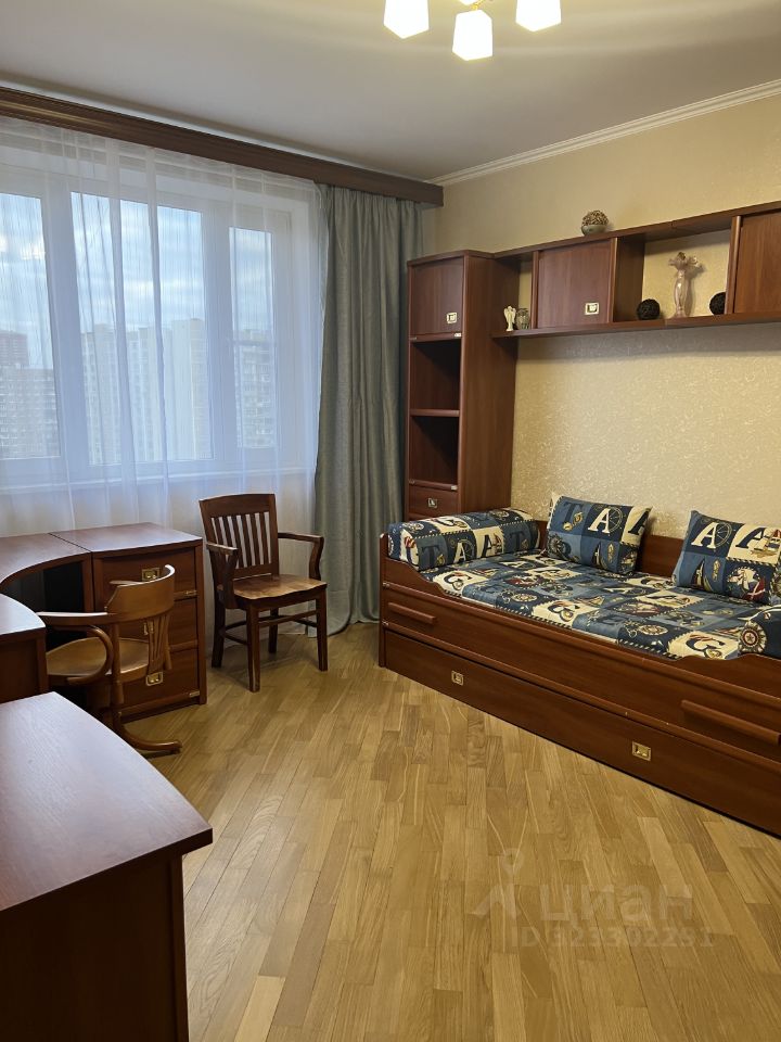 Аренда 3-комн квартиры на вторичном рынке Дубнинская улица, 30Б