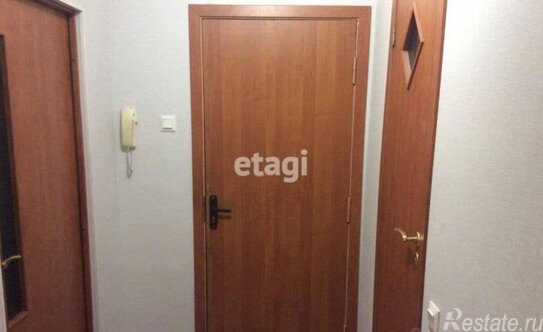 Продажа 1-комн квартиры на вторичном рынке Колпино г, Ижорского Батальона ул,  д. 4/35