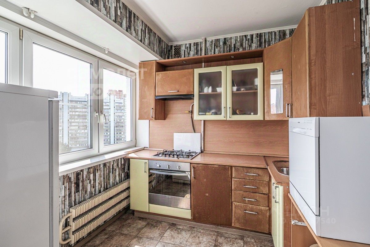 Продажа 3-комн квартиры на вторичном рынке Ленинский проспект, 102