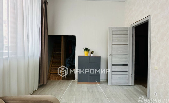 Продажа 1-комн квартиры на вторичном рынке Мурино г, Екатерининская ул,  д. 9