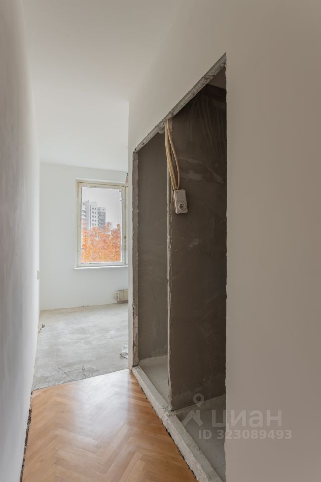 Продажа 1-комн квартиры на вторичном рынке улица Цюрупы, 11К3