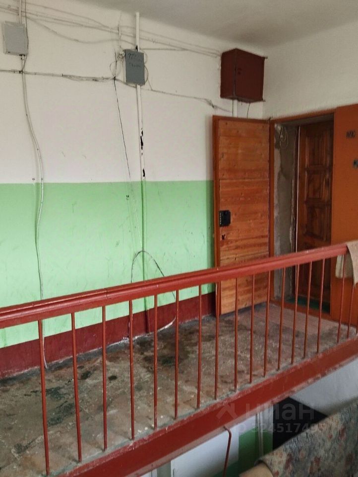 Продажа 3-комн квартиры на вторичном рынке Волхов, улица Марата, 6