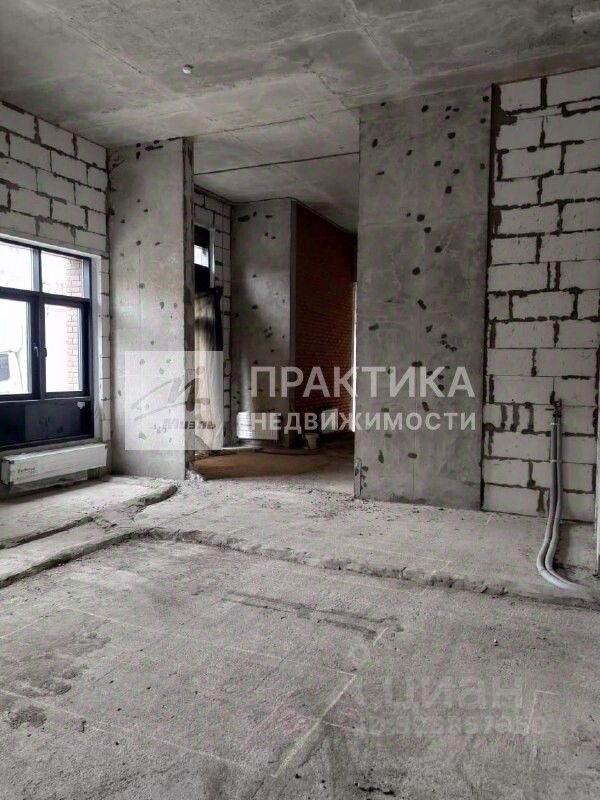 Продажа 3-комн квартиры на вторичном рынке улица Коминтерна,  д. 15