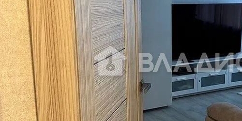 3-комн квартира улица Хошимина, 13к2