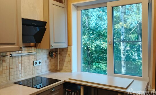 Продажа 3-комн квартиры на вторичном рынке Энергетиков пр-кт,  д. 32 к2