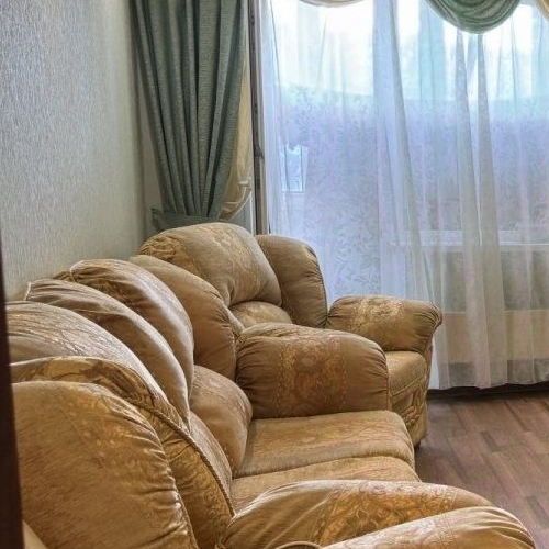 2-комн квартира Вырица городской поселок, улица Слуцкая, 11