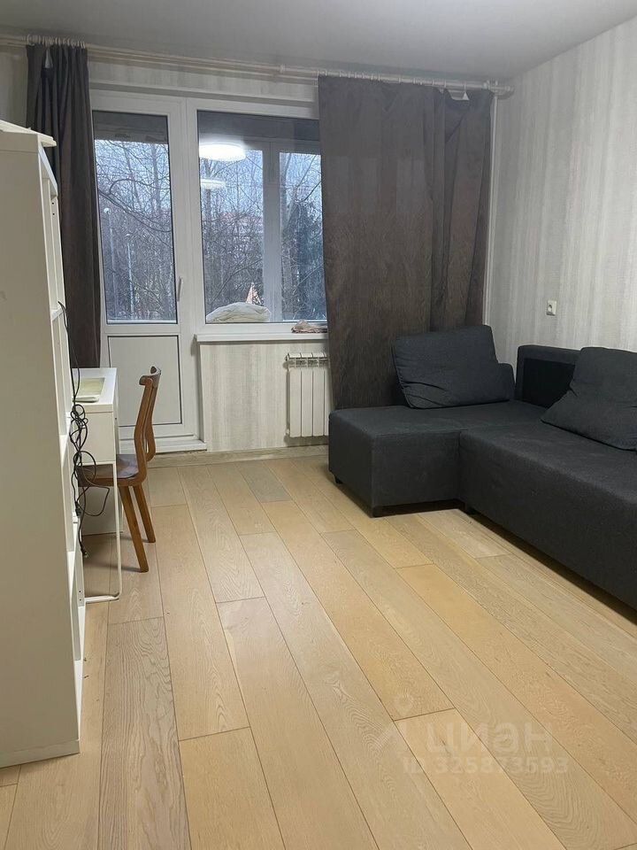 Аренда 2-комн квартиры на вторичном рынке улица Есенина, 8К1