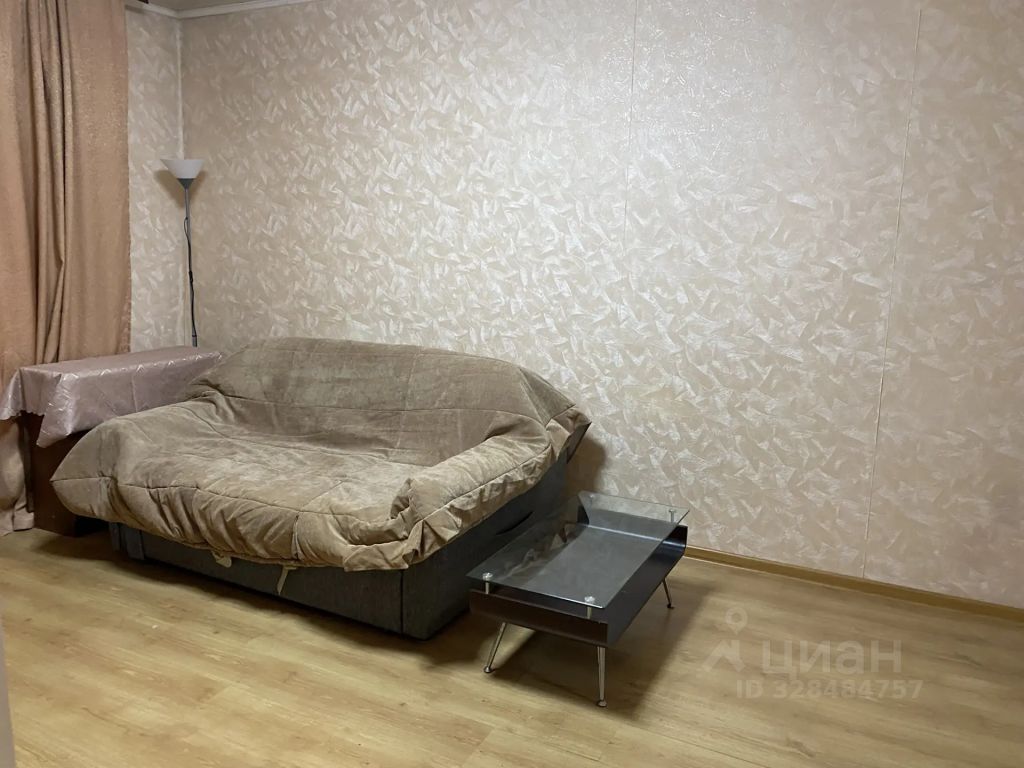 Аренда 1-комн квартиры на вторичном рынке Реутов, Юбилейный проспект, 6