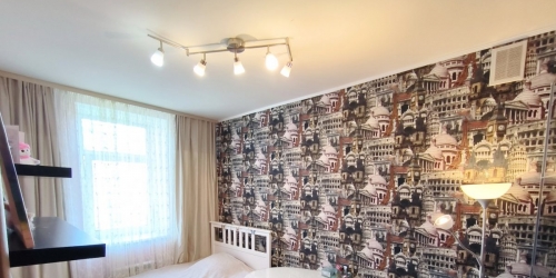 3-комн квартира Петергоф г., Эрлеровский бул. ,  д. 6