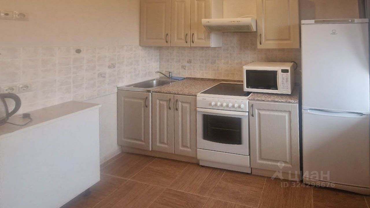 Продажа 1-комн квартиры на вторичном рынке Люберцы, Инициативная улица, 13