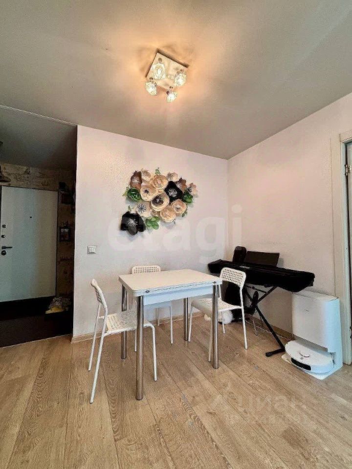 Продажа 2-комн квартиры на вторичном рынке Измайловское шоссе,  д. 17