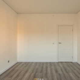 Продажа 1-комн квартиры на вторичном рынке наб Макарова,  д. 58,  к. 1