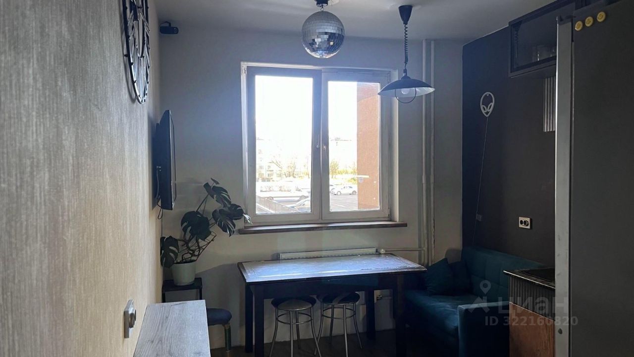 Продажа 3-комн квартиры на вторичном рынке Ново-Александровская улица, 14