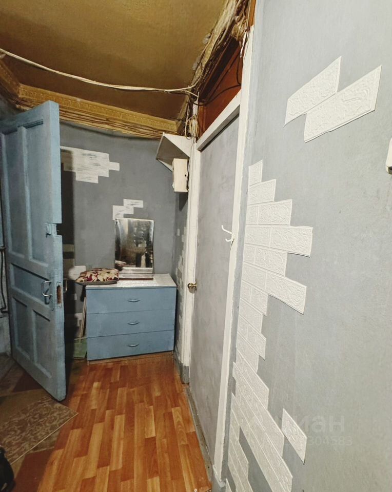 Продажа комнаты Нейшлотский переулок, 15б