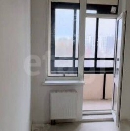 Продажа 1-комн квартиры на вторичном рынке Арцеуловская Аллея,  д. 9