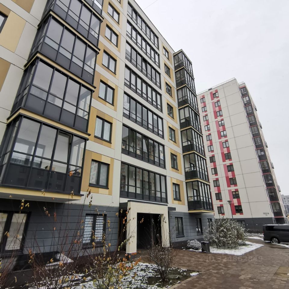 Продажа 2-комн квартиры на вторичном рынке пос. Янино-1, улица Тюльпанов, 1к1