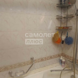 Продажа 3-комн квартиры на вторичном рынке Белградская улица,  д. 18