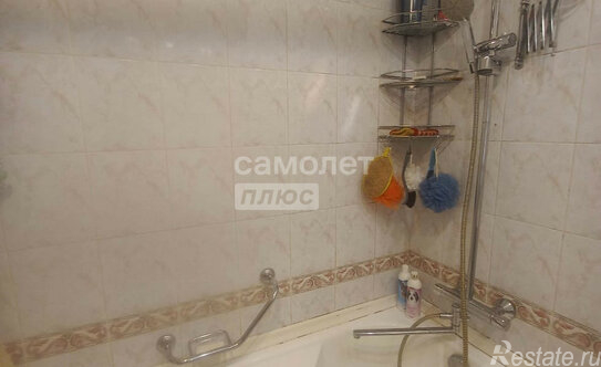 Продажа 3-комн квартиры на вторичном рынке Белградская улица,  д. 18