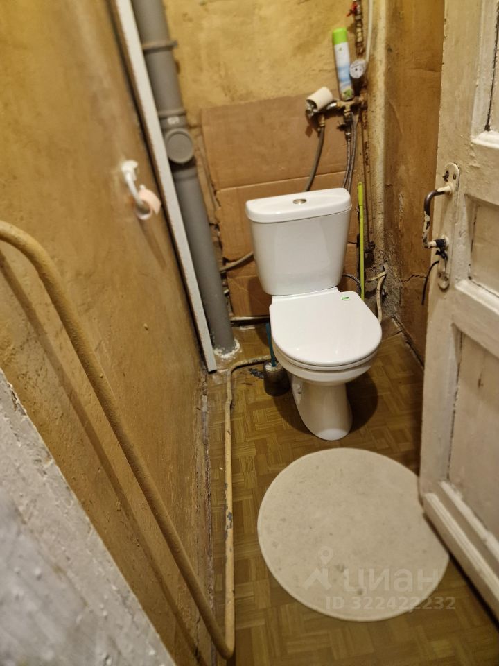 Продажа 3-комн квартиры на вторичном рынке Кронштадт, Пролетарская улица, 18