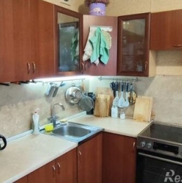 Продажа 2-комн квартиры на вторичном рынке улица Академика Королёва,  д. 32