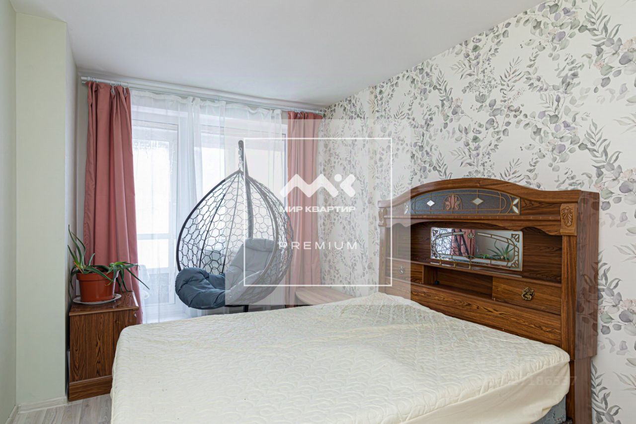 Продажа 2-комн квартиры на вторичном рынке пос. Шушары, Пулковское тер., улица Переведенская, 6