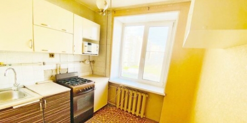 2-комн квартира Колпино г, Ленина пр-кт,  д. 13,  к. 1