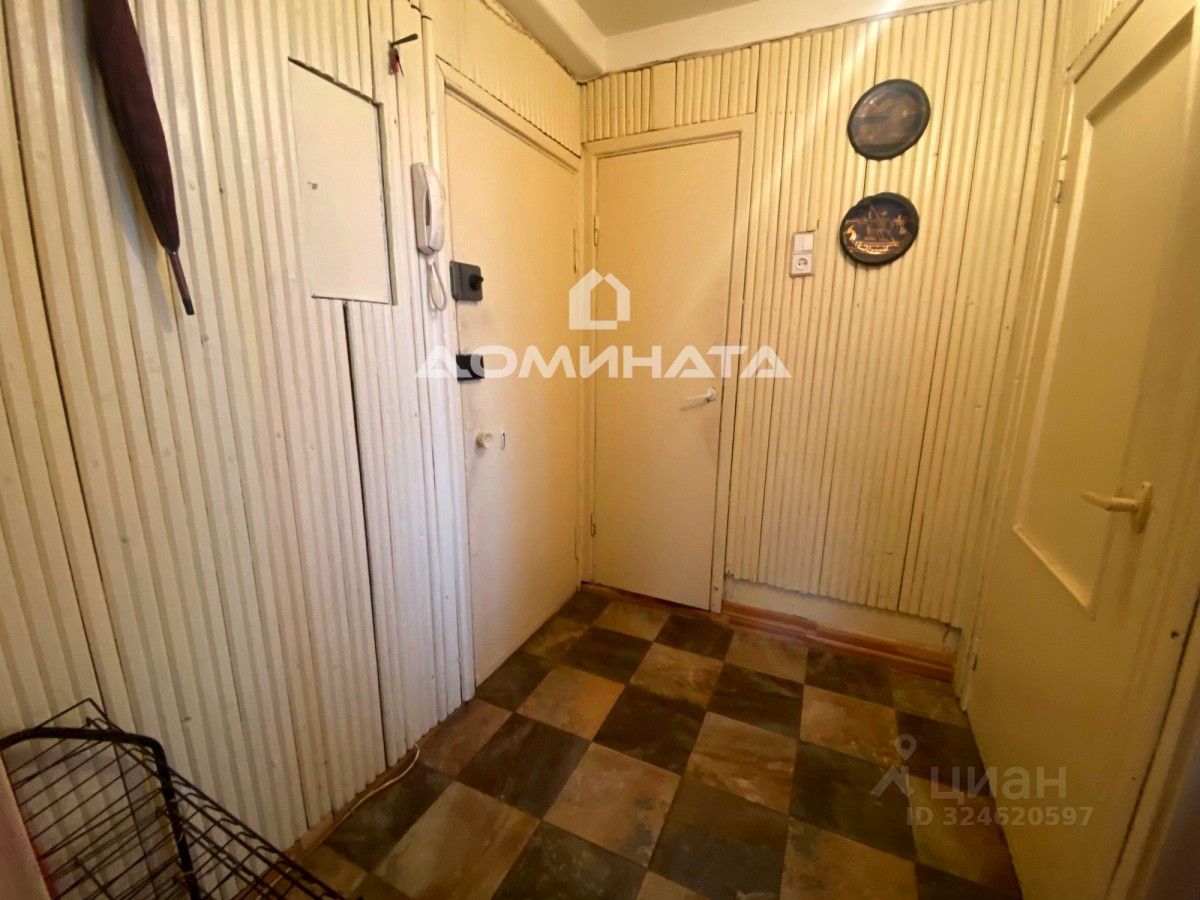 Аренда 2-комн квартиры на вторичном рынке проспект Ветеранов, 36