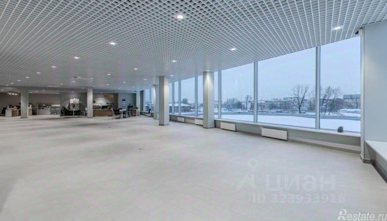 Аренда торгового помещения Обводного Канала наб,  д. 72