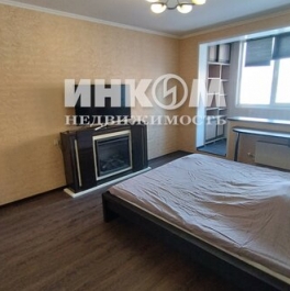 Продажа 2-комн квартиры на вторичном рынке ул Лазурная,  д. 6