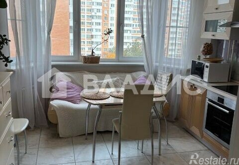 Продажа 2-комн квартиры на вторичном рынке Костино, улица Горького,  д. 12А