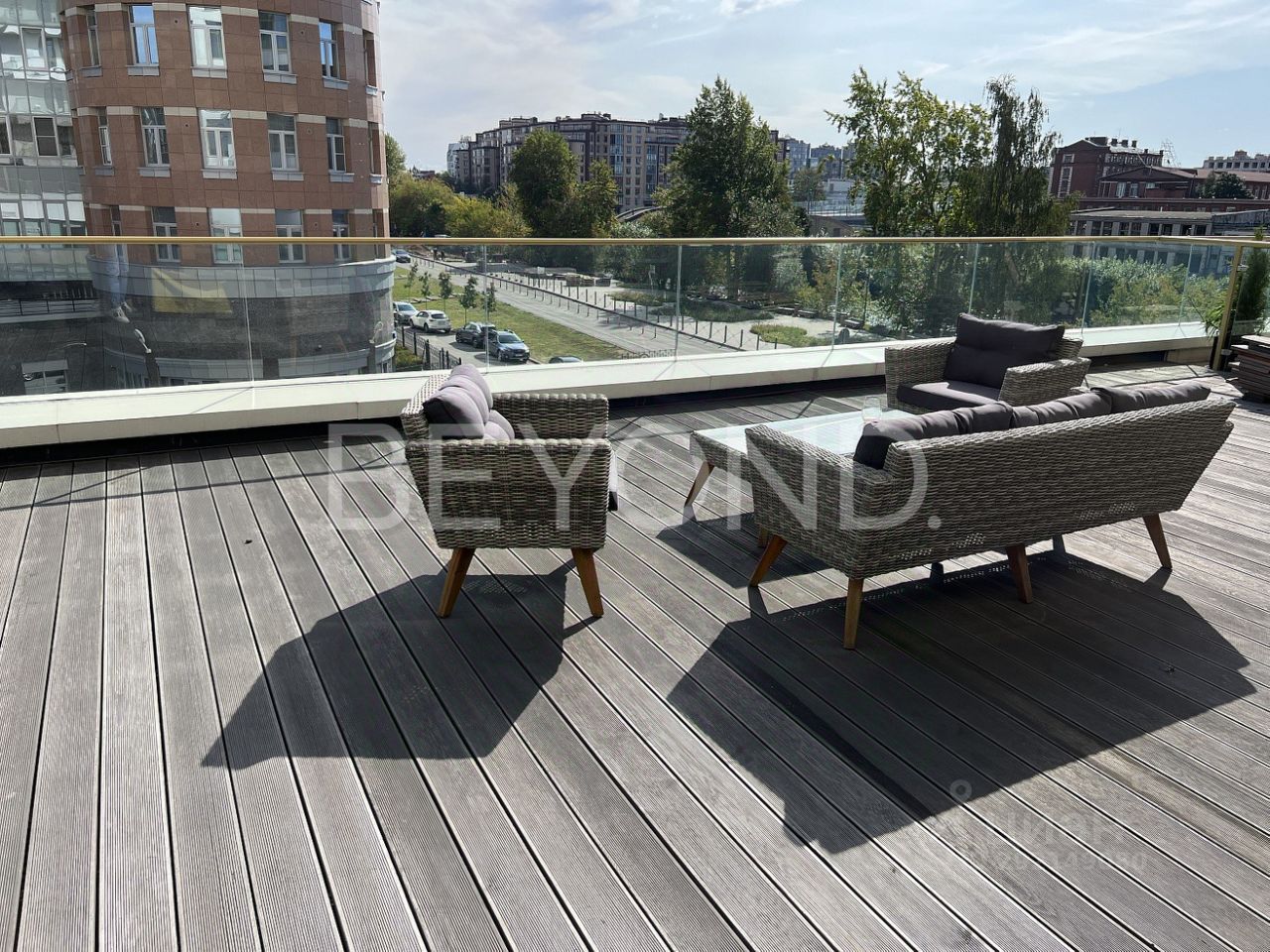 Продажа 3-комн квартиры на вторичном рынке Ждановская улица, 45