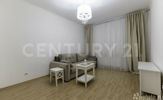 Продажа 2-комн квартиры на вторичном рынке улица Адмирала Черокова