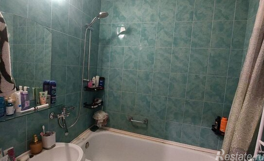 Продажа 1-комн квартиры на вторичном рынке Бухарестская ул,  д. 146,  к. 1