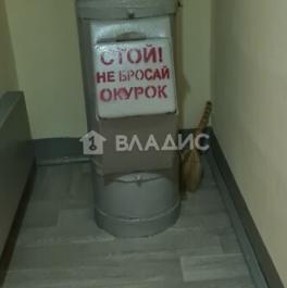 Продажа 3-комн квартиры на вторичном рынке Перервинский б-р,  д. 15,  к. 2