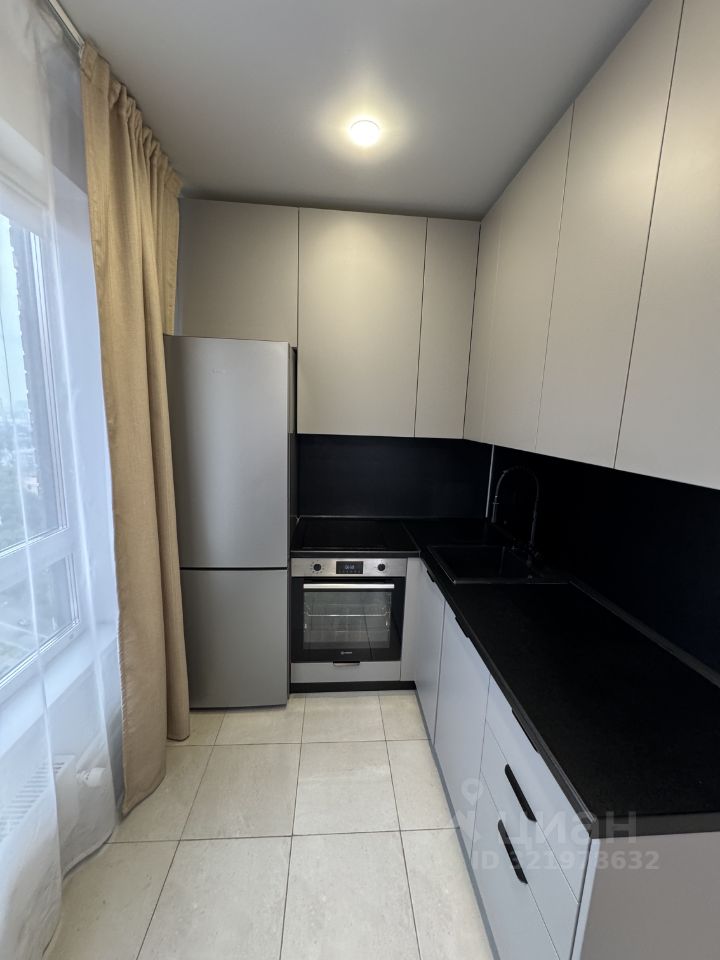 Продажа 2-комн квартиры на вторичном рынке улица Сокольнический Вал, 1