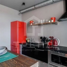 Продажа 1-комн квартиры на вторичном рынке улица Савушкина,  д. 104 с1