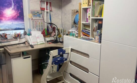 Продажа 3-комн квартиры на вторичном рынке улица Крыленко,  д. 37 к1